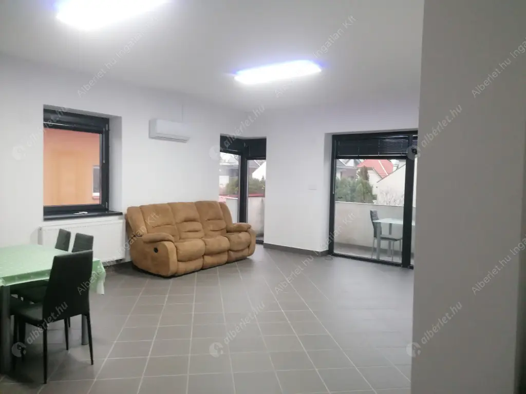 Kiadó albérlet 450000 Ft/hó áron: Budapest, III. kerület  Batthyány utca. Mérete: 120 nm, 3 szobás | Alberlet.hu - 6595618