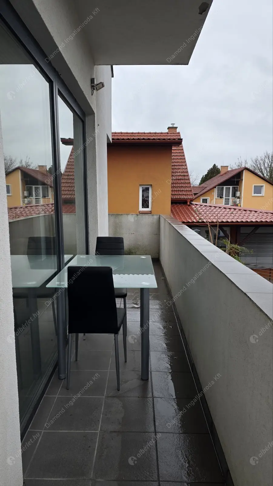 Kiadó albérlet 450000 Ft/hó áron: Budapest, III. kerület  Batthyány utca. Mérete: 120 nm, 4 szobás | Alberlet.hu - 6587880