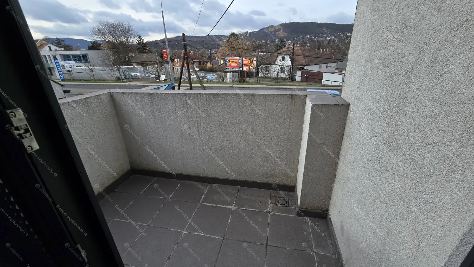 Kiadó albérlet 550000 Ft/hó áron: Budapest, III. kerület  Batthyány utca. Mérete: 130 nm, 4 szobás | Alberlet.hu - 6646606