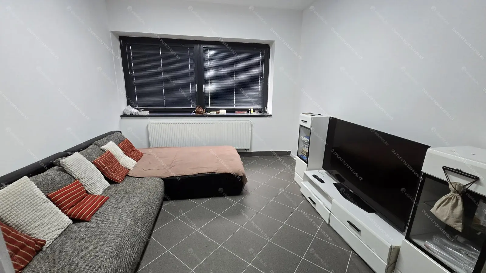 Kiadó albérlet 550000 Ft/hó áron: Budapest, III. kerület  Batthyány utca. Mérete: 130 nm, 4 szobás | Alberlet.hu - 6646618