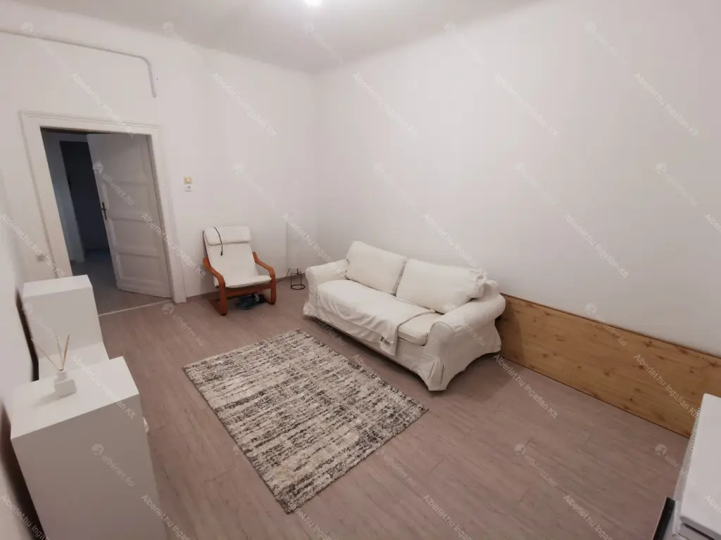 Kiadó albérlet 175000 Ft/hó áron: Budapest, III. kerület  Bécsi út. Mérete: 32 nm, 1 szobás | Alberlet.hu - 6655239