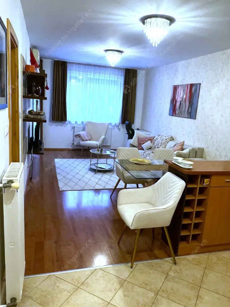 Kiadó albérlet 280000 Ft/hó áron: Budapest, III. kerület  Bécsi út. Mérete: 45 nm, 2 szobás | Alberlet.hu - 6637907