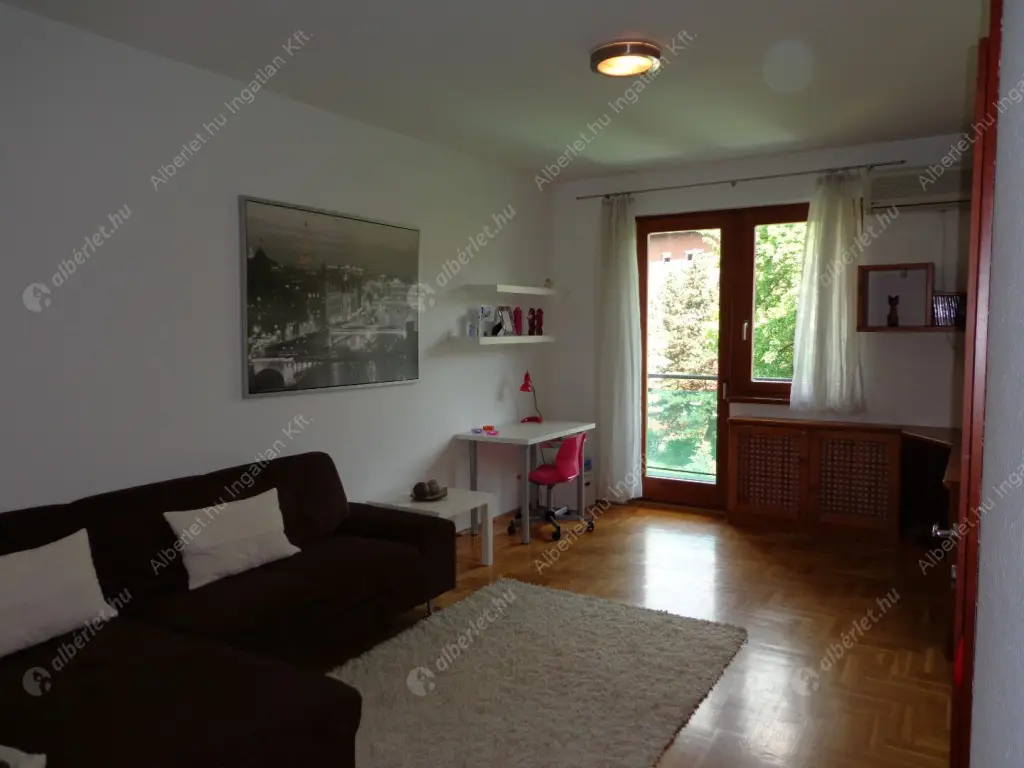 Kiadó albérlet 265000 Ft/hó áron: Budapest, III. kerület  Bécsi út. Mérete: 50 nm, 2 szobás | Alberlet.hu - 6568033
