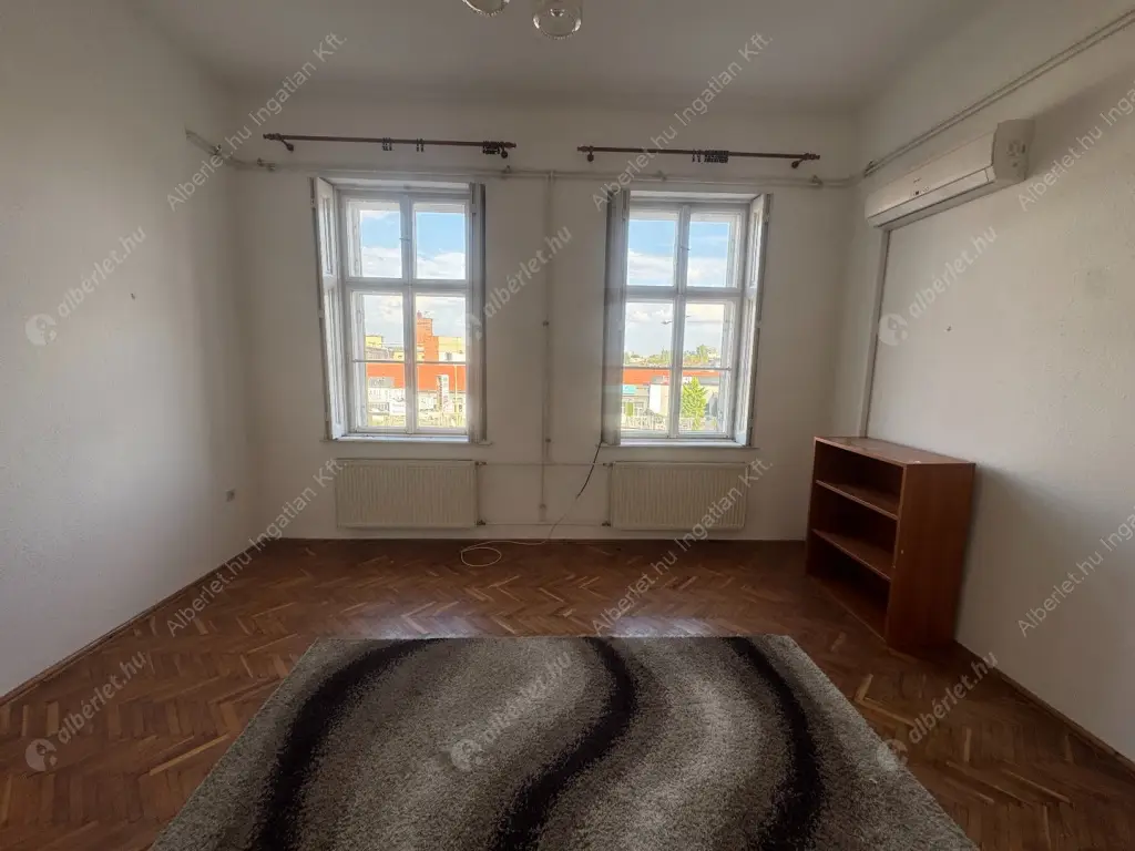 Kiadó albérlet 250000 Ft/hó áron: Budapest, III. kerület  Bécsi út. Mérete: 73 nm, 2 szobás | Alberlet.hu - 6538038