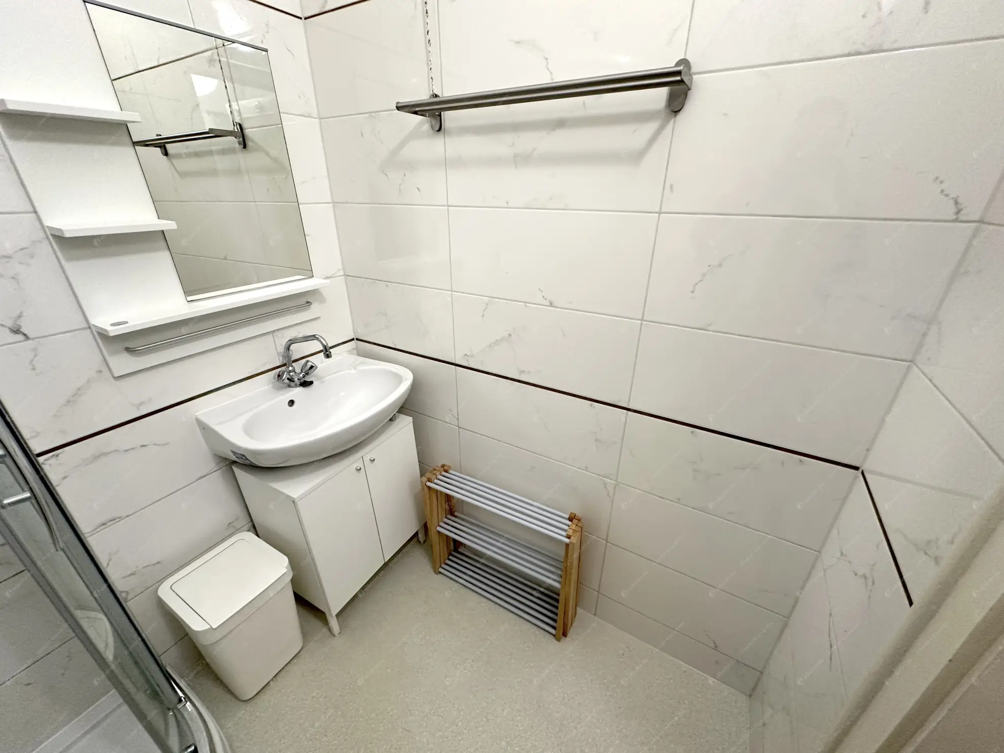 Kiadó albérlet 180000 Ft/hó áron: Budapest, III. kerület  Beszterce utca. Mérete: 33 nm, 1 szobás | Alberlet.hu - 6593981