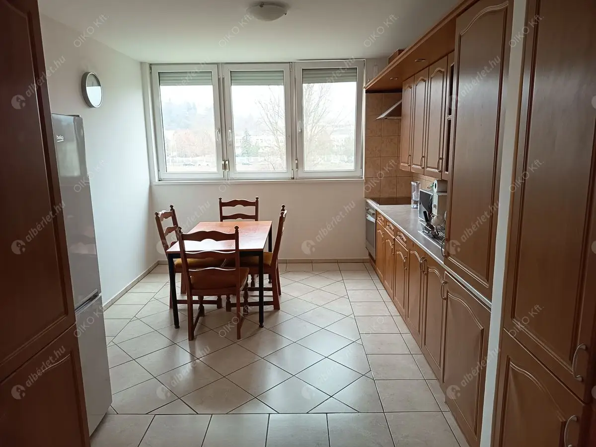 Kiadó albérlet 200000 Ft/hó áron: Budapest, III. kerület  Bóbita utca. Mérete: 47 nm, 1 szobás | Alberlet.hu - 6592373