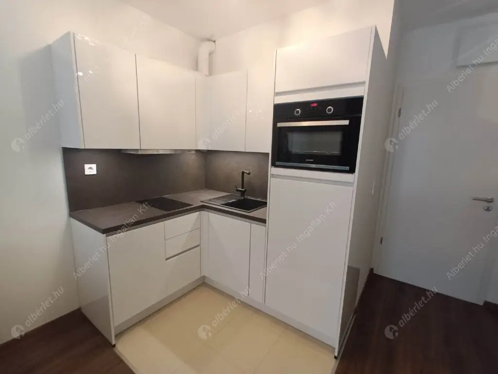 Kiadó albérlet 270000 Ft/hó áron: Budapest, III. kerület  Bogdáni út. Mérete: 30 nm, 1 szobás | Alberlet.hu - 6588218