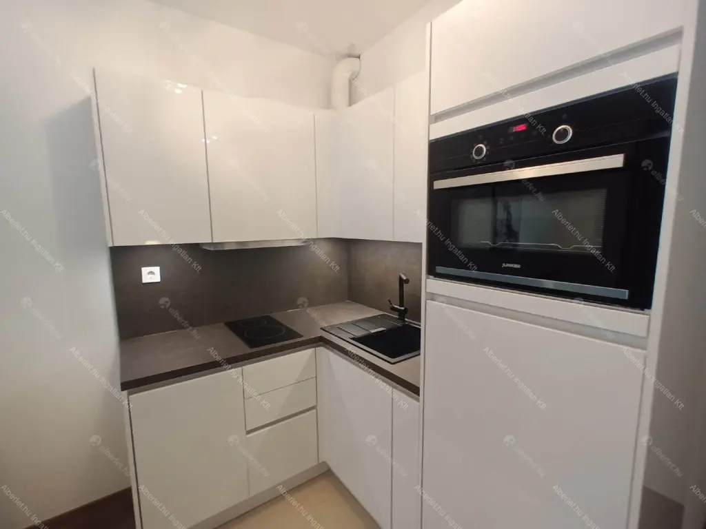 Kiadó albérlet 240000 Ft/hó áron: Budapest, III. kerület  Bogdáni út. Mérete: 30 nm, 1 szobás | Alberlet.hu - 6664076