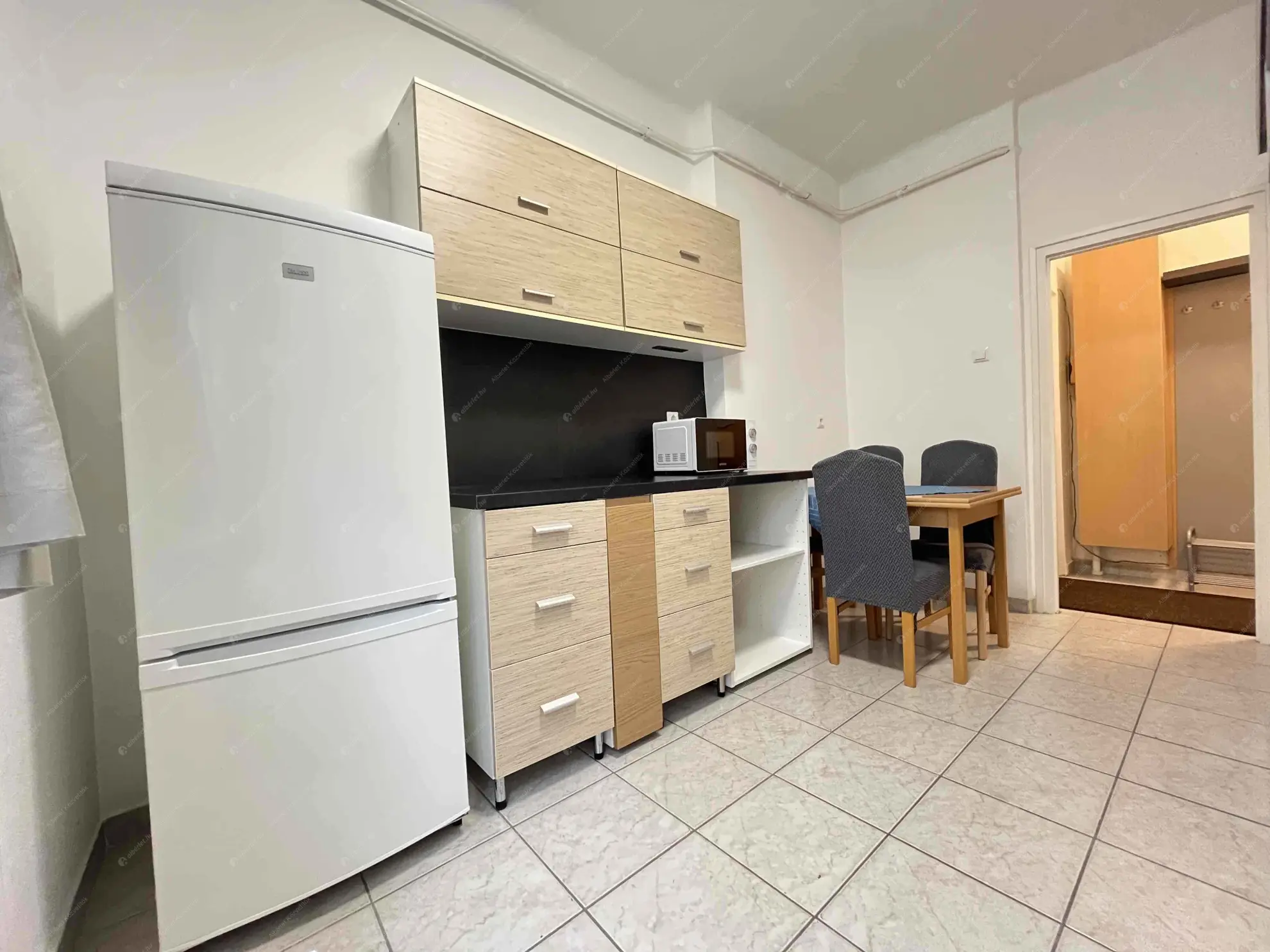 Kiadó albérlet 170000 Ft/hó áron: Budapest, III. kerület  Bogdáni út. Mérete: 34 nm, 1 szobás | Alberlet.hu - 6557021