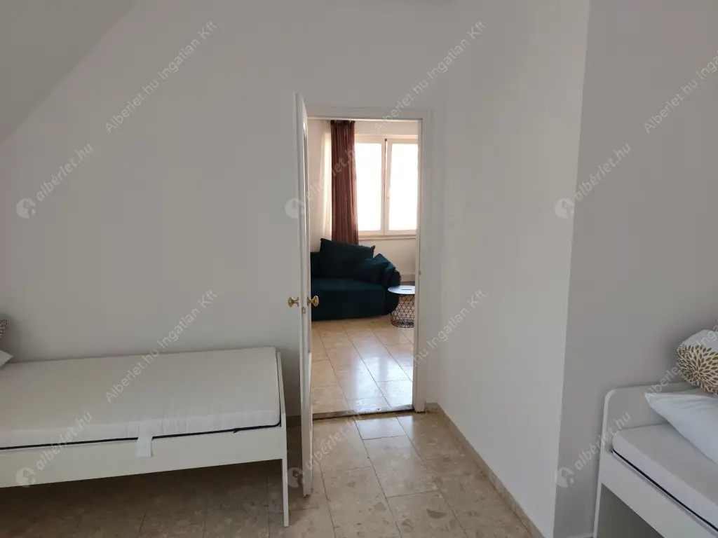 Kiadó albérlet 440000 Ft/hó áron: Budapest, III. kerület  Csemete utca. Mérete: 110 nm, 3 szobás | Alberlet.hu - 6565627