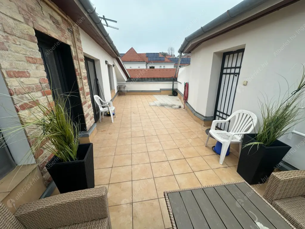 Kiadó albérlet 430000 Ft/hó áron: Budapest, III. kerület  Csemete utca. Mérete: 110 nm, 3 szobás | Alberlet.hu - 6602147