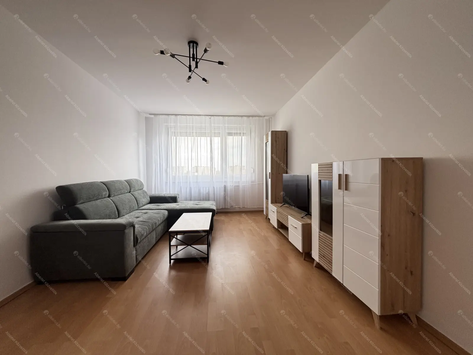 Kiadó albérlet 240000 Ft/hó áron: Budapest, III. kerület  Csobánka tér. Mérete: 51 nm, 2 szobás | Alberlet.hu - 6683852