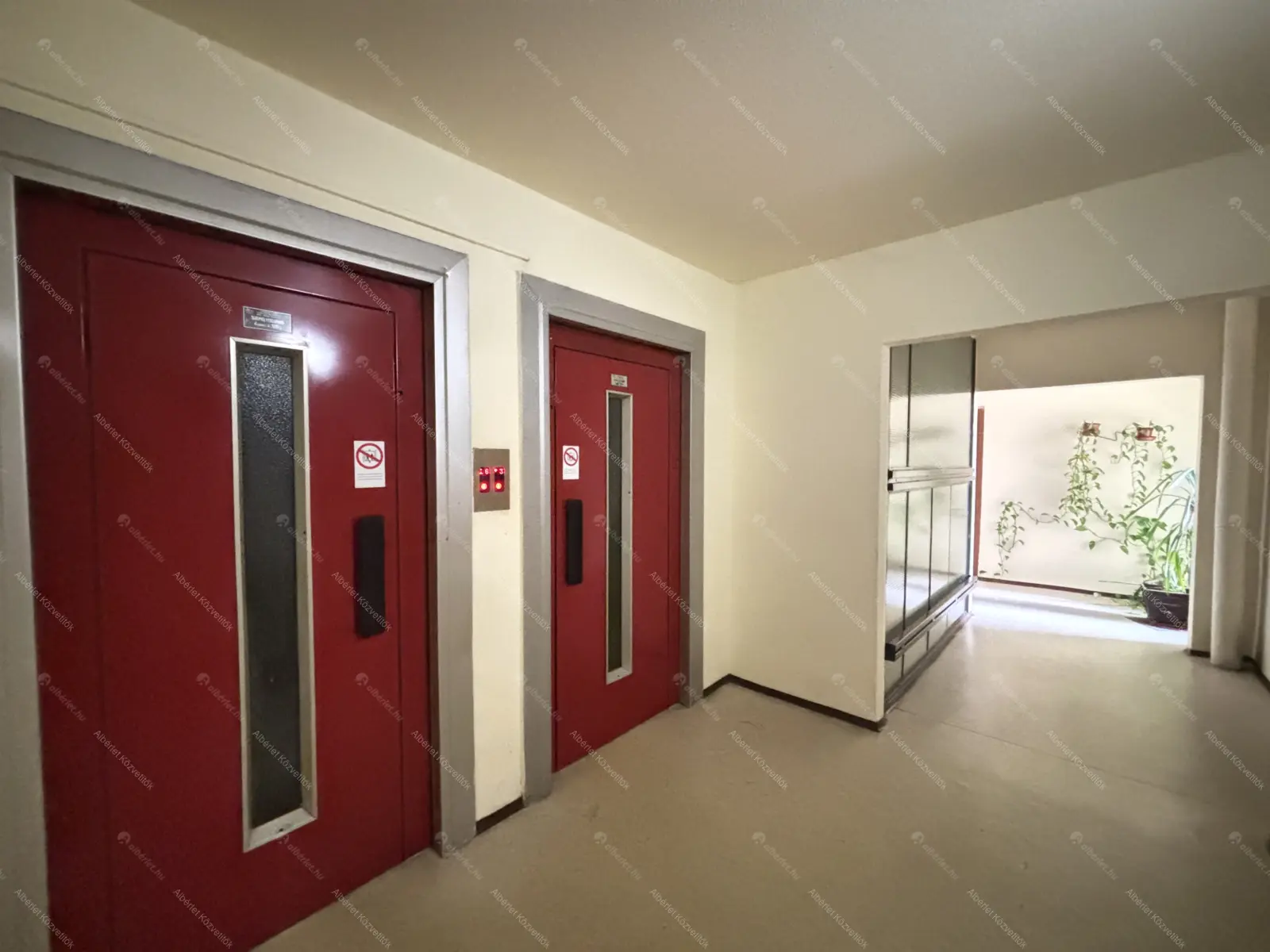 Kiadó albérlet 240000 Ft/hó áron: Budapest, III. kerület  Csobánka tér. Mérete: 51 nm, 2 szobás | Alberlet.hu - 6683871