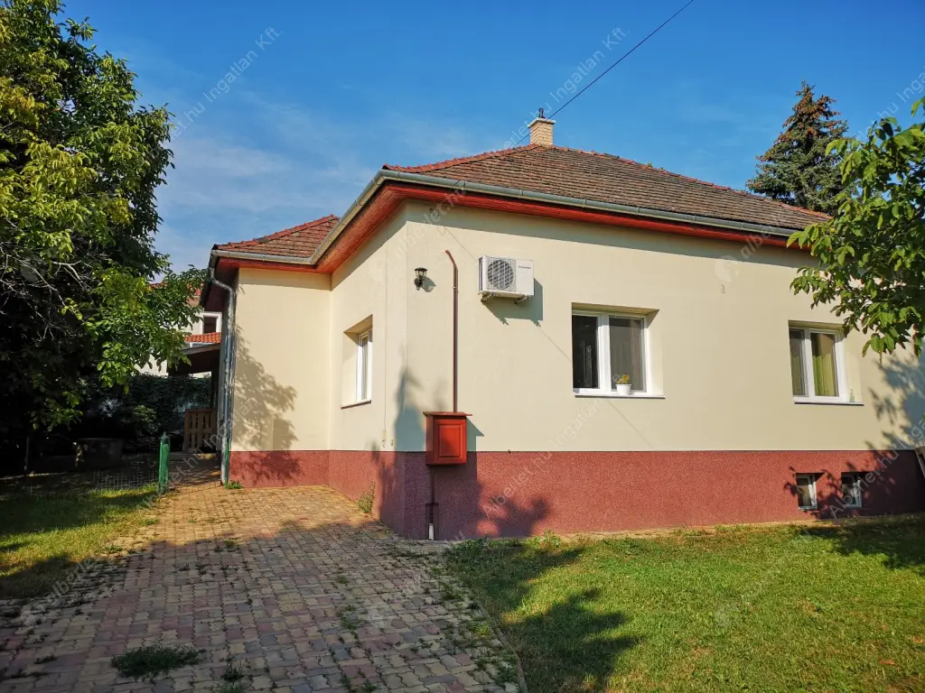 Kiadó albérlet 540000 Ft/hó áron: Budapest, III. kerület  Domoszló útja. Mérete: 147 nm, 4 szobás | Alberlet.hu - 6582400