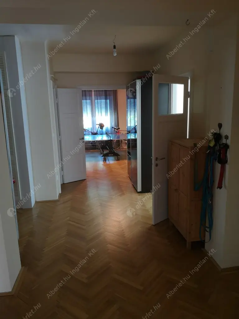 Kiadó albérlet 540000 Ft/hó áron: Budapest, III. kerület  Domoszló útja. Mérete: 147 nm, 4 szobás | Alberlet.hu - 6582407