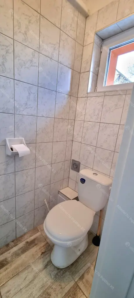 Kiadó albérlet 200000 Ft/hó áron: Budapest, III. kerület  Dózsa György utca. Mérete: 61 nm, 2 szobás | Alberlet.hu - 6674912