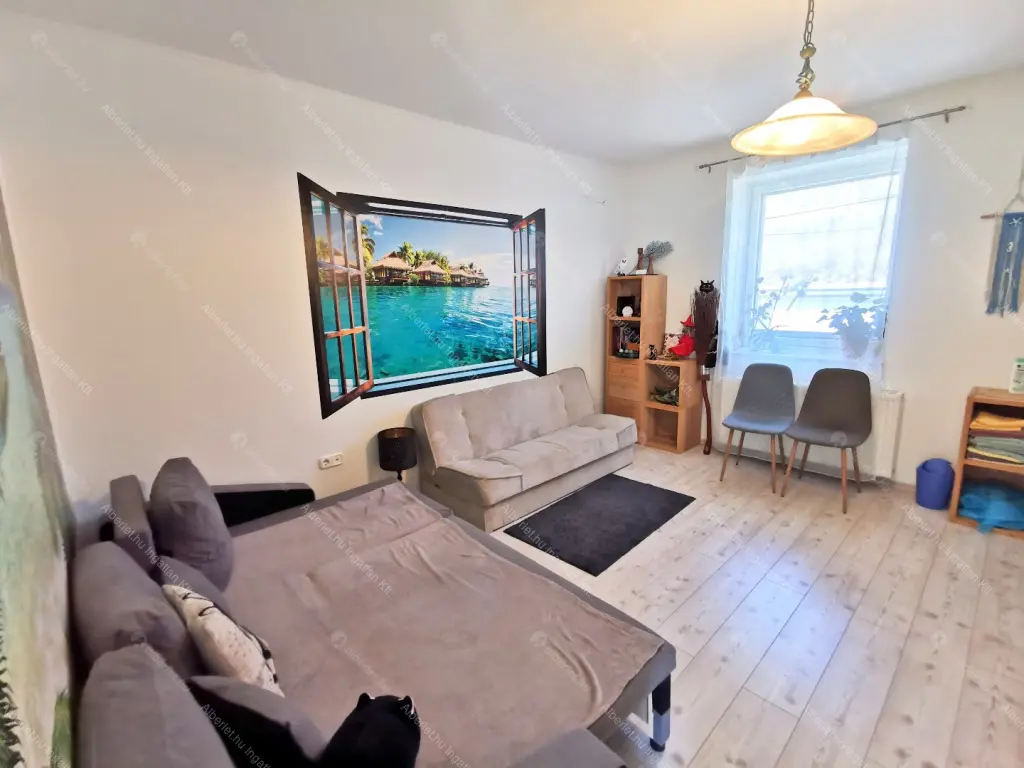 Kiadó albérlet 1300000 Ft/hó áron: Budapest, III. kerület  Éden utca. Mérete: 380 nm, 7 szobás | Alberlet.hu - 6682569