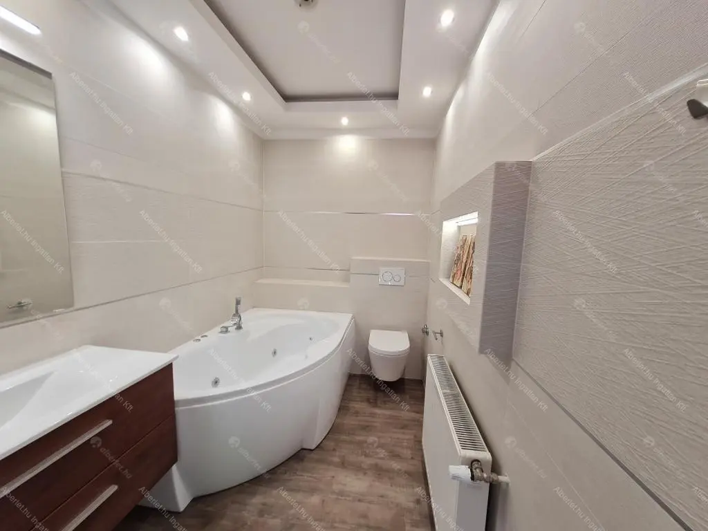 Kiadó albérlet 1300000 Ft/hó áron: Budapest, III. kerület  Éden utca. Mérete: 380 nm, 7 szobás | Alberlet.hu - 6682579