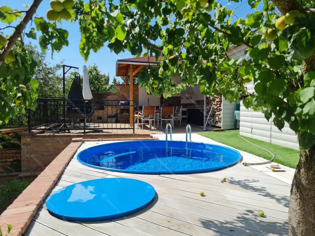 Kiadó albérlet 1300000 Ft/hó áron: Budapest, III. kerület  Éden utca. Mérete: 380 nm, 7 szobás | Alberlet.hu - 6682584