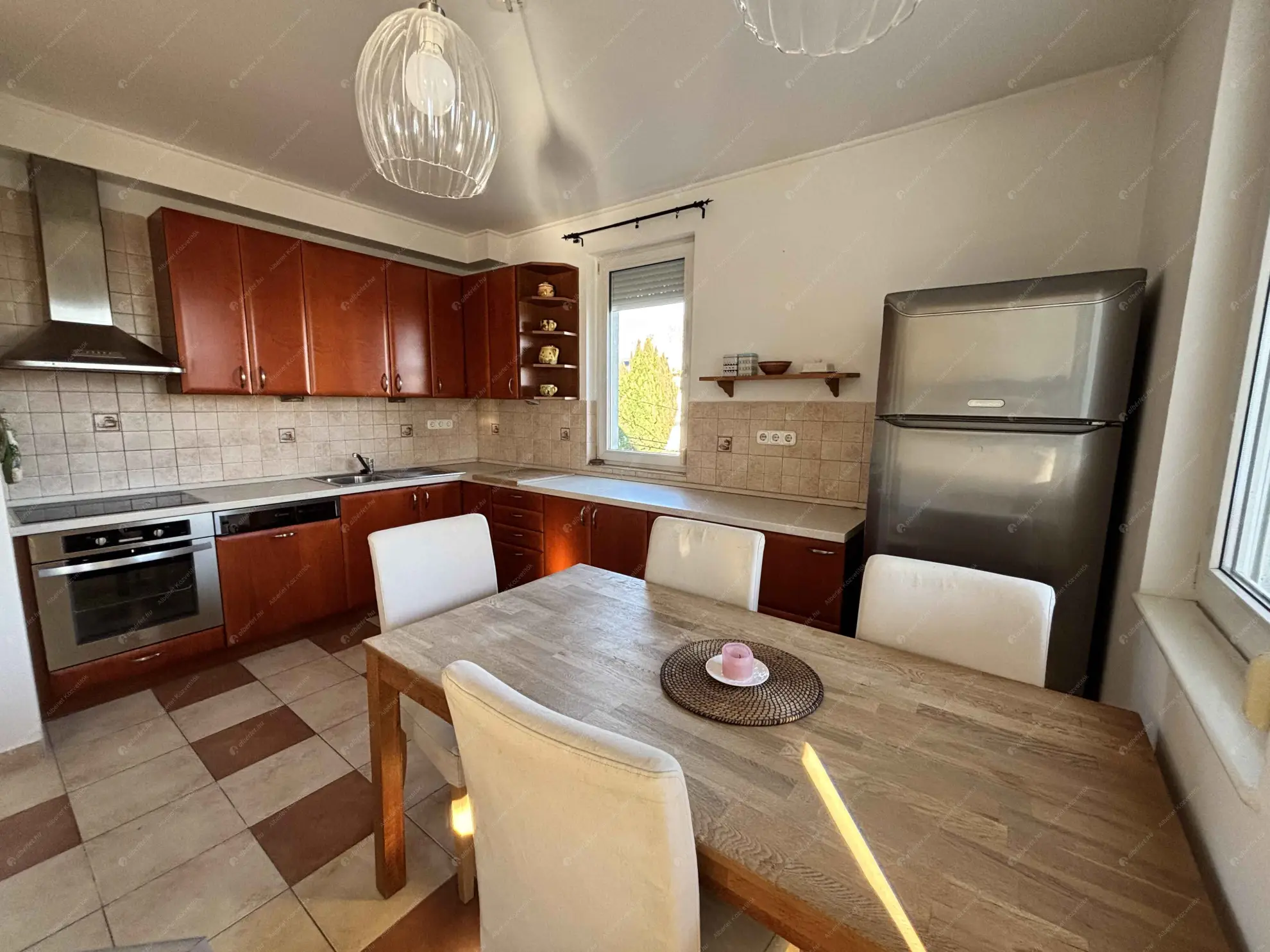 Kiadó albérlet 320000 Ft/hó áron: Budapest, III. kerület  Farkastorki út. Mérete: 73 nm, 2 szobás | Alberlet.hu - 6593523