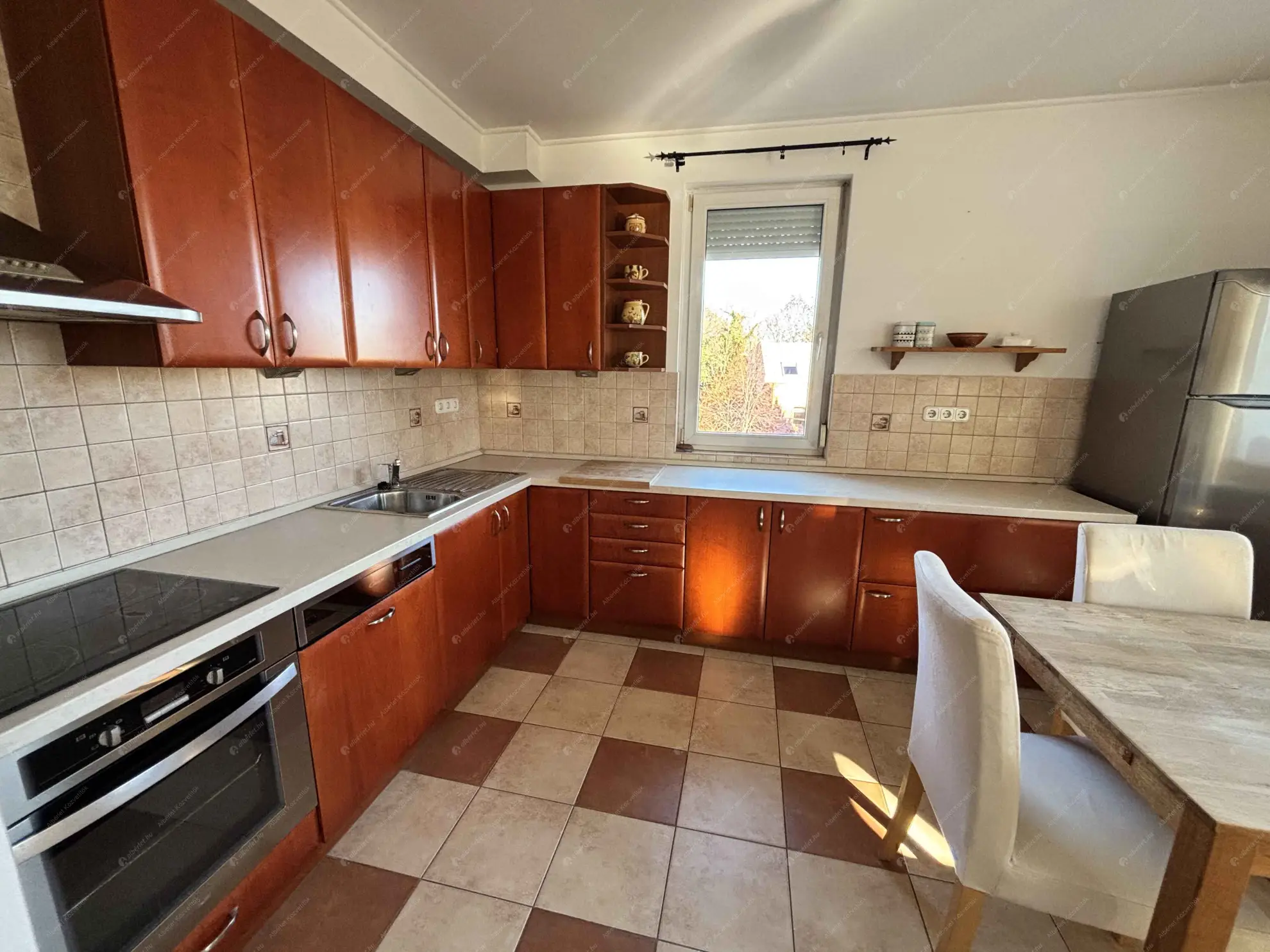 Kiadó albérlet 320000 Ft/hó áron: Budapest, III. kerület  Farkastorki út. Mérete: 73 nm, 2 szobás | Alberlet.hu - 6593524