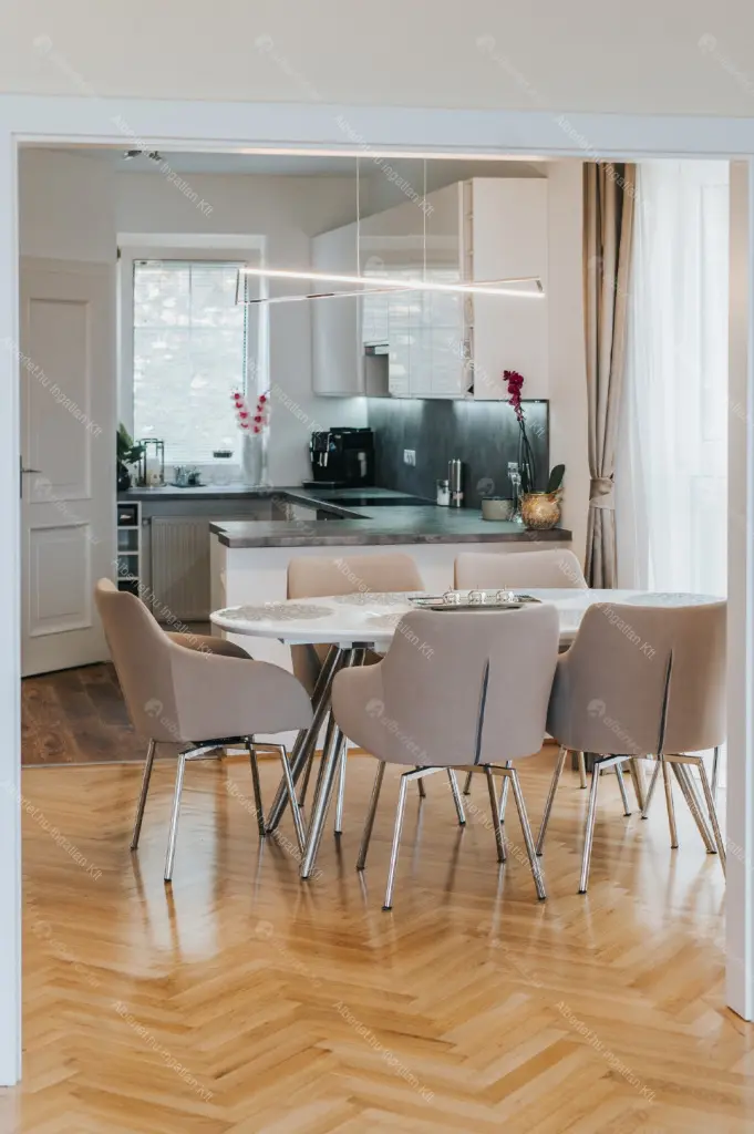 Kiadó albérlet 820000 Ft/hó áron: Budapest, III. kerület  Flóra utca. Mérete: 135 nm, 4 szobás | Alberlet.hu - 6686596