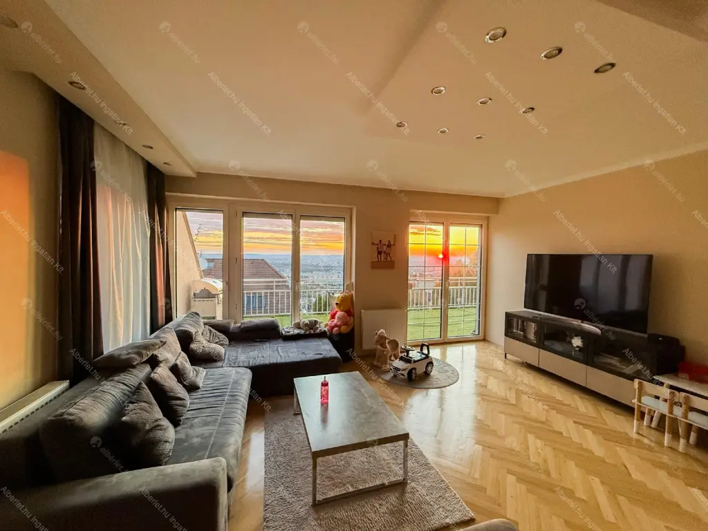 Kiadó albérlet 820000 Ft/hó áron: Budapest, III. kerület  Flóra utca. Mérete: 135 nm, 4 szobás | Alberlet.hu - 6686597