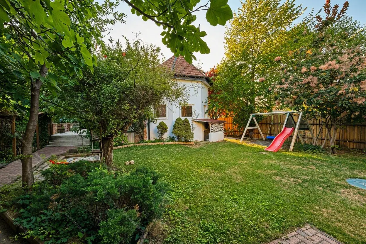 Kiadó albérlet 790000 Ft/hó áron: Budapest, III. kerület  Fodros utca. Mérete: 220 nm, 5 szobás | Alberlet.hu - 6834556