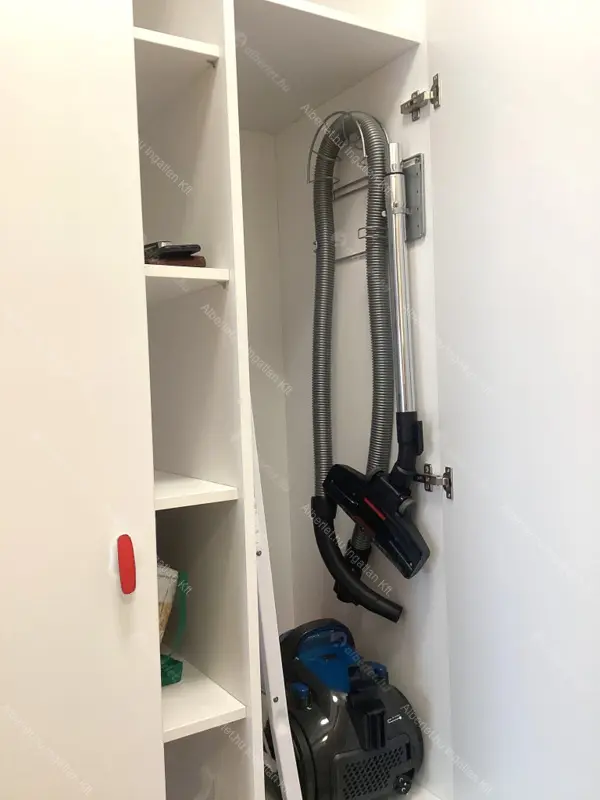 Kiadó albérlet 220000 Ft/hó áron: Budapest, III. kerület  Folyamőr utca. Mérete: 30 nm, 1 szobás | Alberlet.hu - 6675919