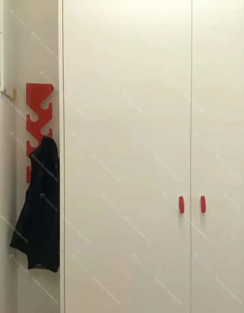 Kiadó albérlet 220000 Ft/hó áron: Budapest, III. kerület  Folyamőr utca. Mérete: 30 nm, 1 szobás | Alberlet.hu - 6675921