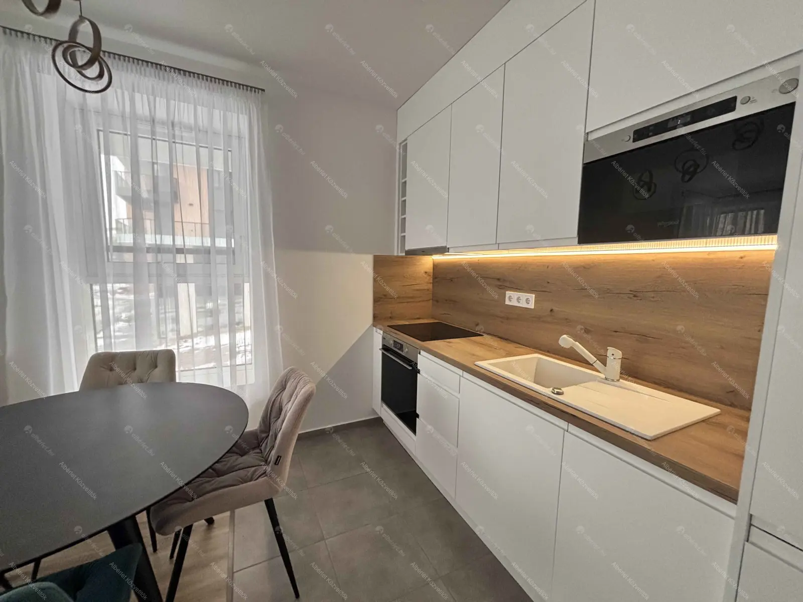 Kiadó albérlet 310000 Ft/hó áron: Budapest, III. kerület  Folyamőr utca. Mérete: 41 nm, 2 szobás | Alberlet.hu - 6639947