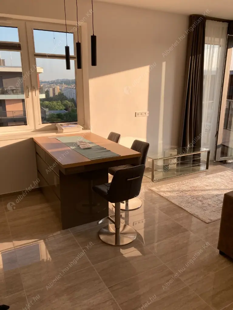 Kiadó albérlet 360000 Ft/hó áron: Budapest, III. kerület  Folyamőr utca. Mérete: 43 nm, 2 szobás | Alberlet.hu - 6569254