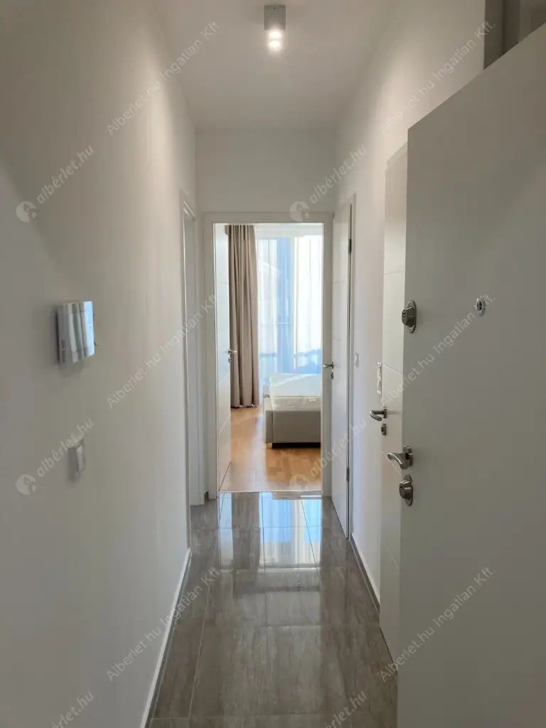 Kiadó albérlet 360000 Ft/hó áron: Budapest, III. kerület  Folyamőr utca. Mérete: 43 nm, 2 szobás | Alberlet.hu - 6569269