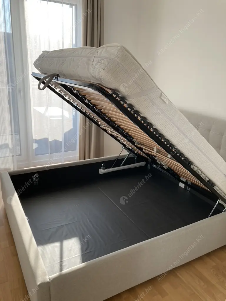 Kiadó albérlet 360000 Ft/hó áron: Budapest, III. kerület  Folyamőr utca. Mérete: 43 nm, 2 szobás | Alberlet.hu - 6569272