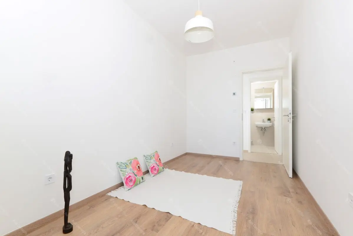 Kiadó albérlet 292000 Ft/hó áron: Budapest, III. kerület  Folyamőr utca. Mérete: 46 nm, 2 szobás | Alberlet.hu - 5932884