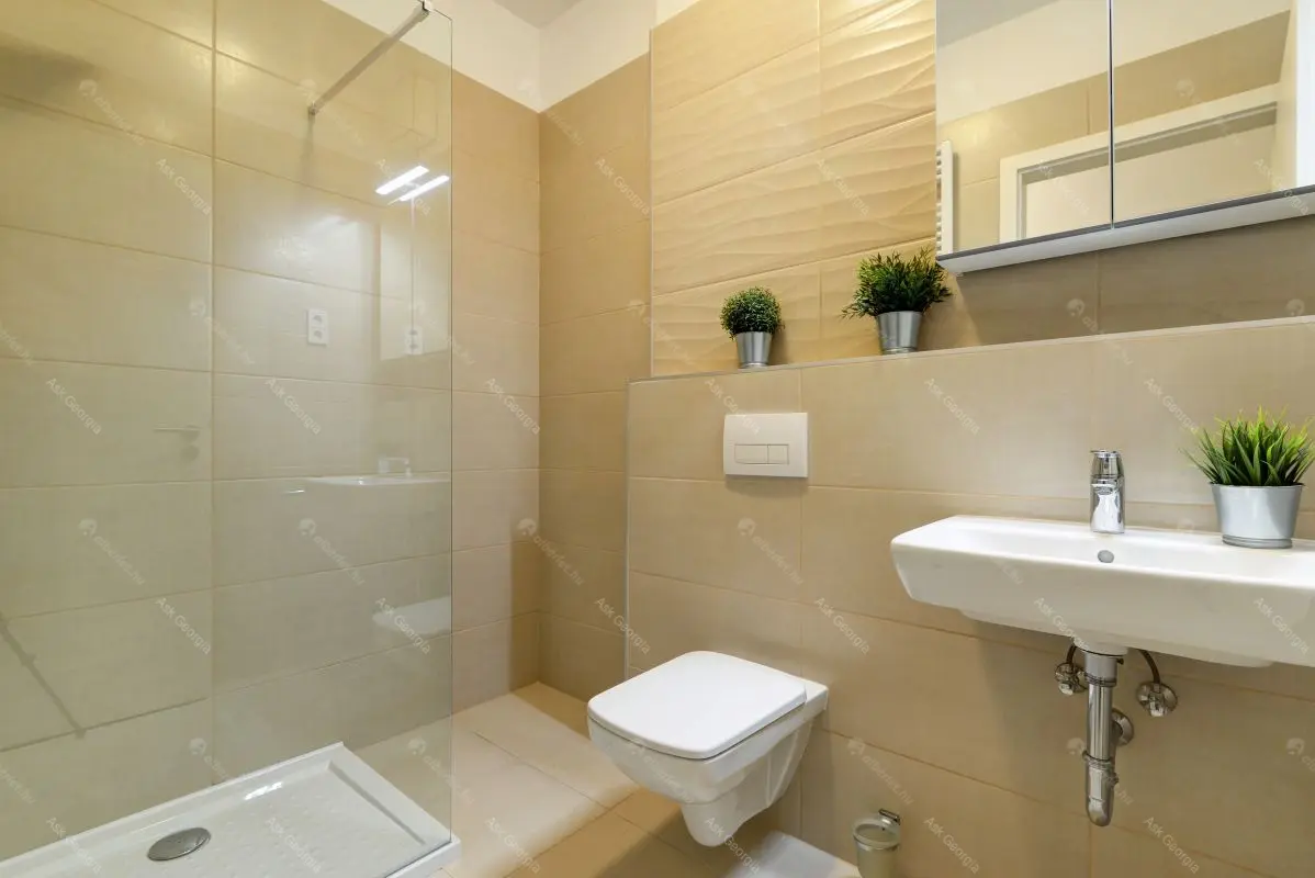 Kiadó albérlet 292000 Ft/hó áron: Budapest, III. kerület  Folyamőr utca. Mérete: 46 nm, 2 szobás | Alberlet.hu - 5932886