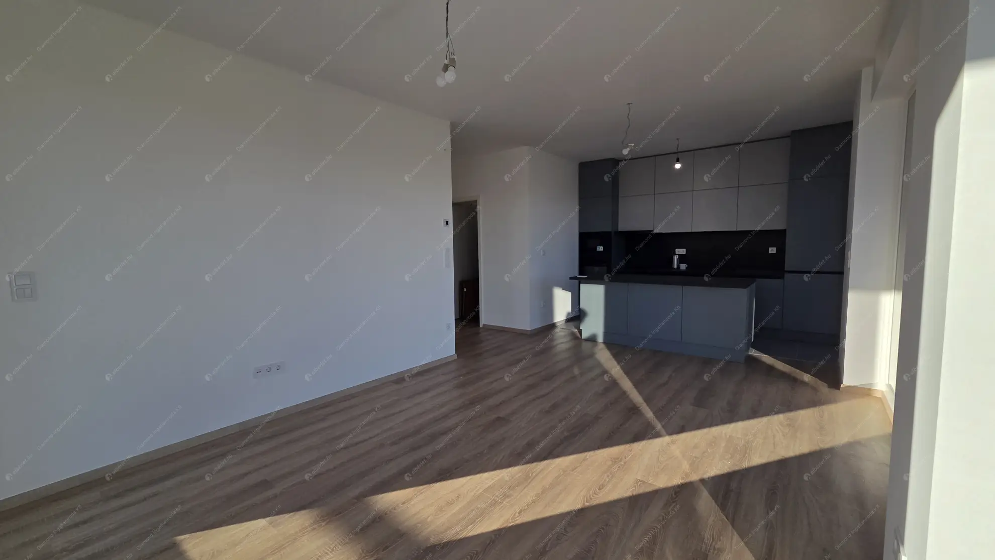 Kiadó albérlet 349000 Ft/hó áron: Budapest, III. kerület  Folyamőr utca. Mérete: 54 nm, 2 szobás | Alberlet.hu - 6632630