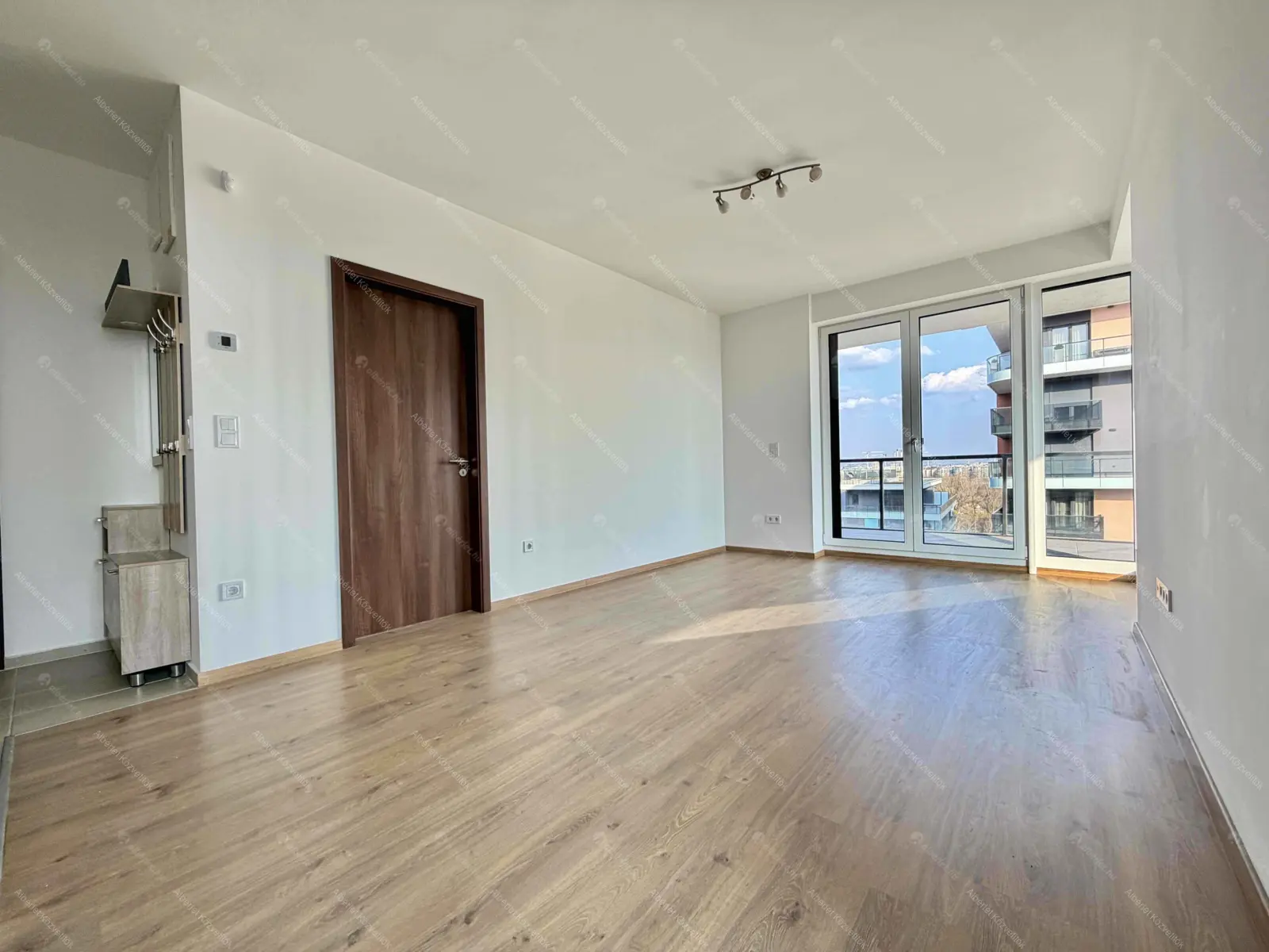 Kiadó albérlet 340000 Ft/hó áron: Budapest, III. kerület  Folyamőr utca. Mérete: 56 nm, 3 szobás | Alberlet.hu - 6674813