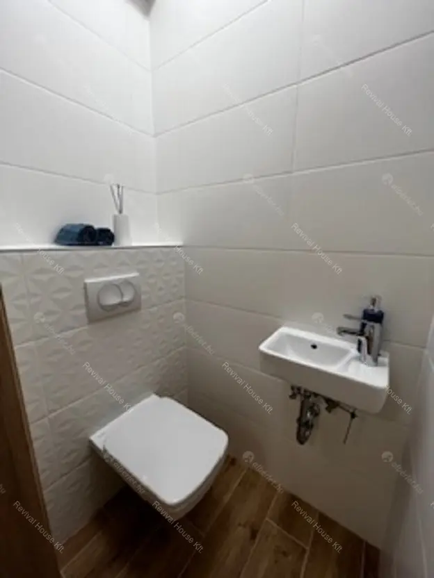 Kiadó albérlet 460000 Ft/hó áron: Budapest, III. kerület  Folyamőr utca. Mérete: 63 nm, 3 szobás | Alberlet.hu - 6482343