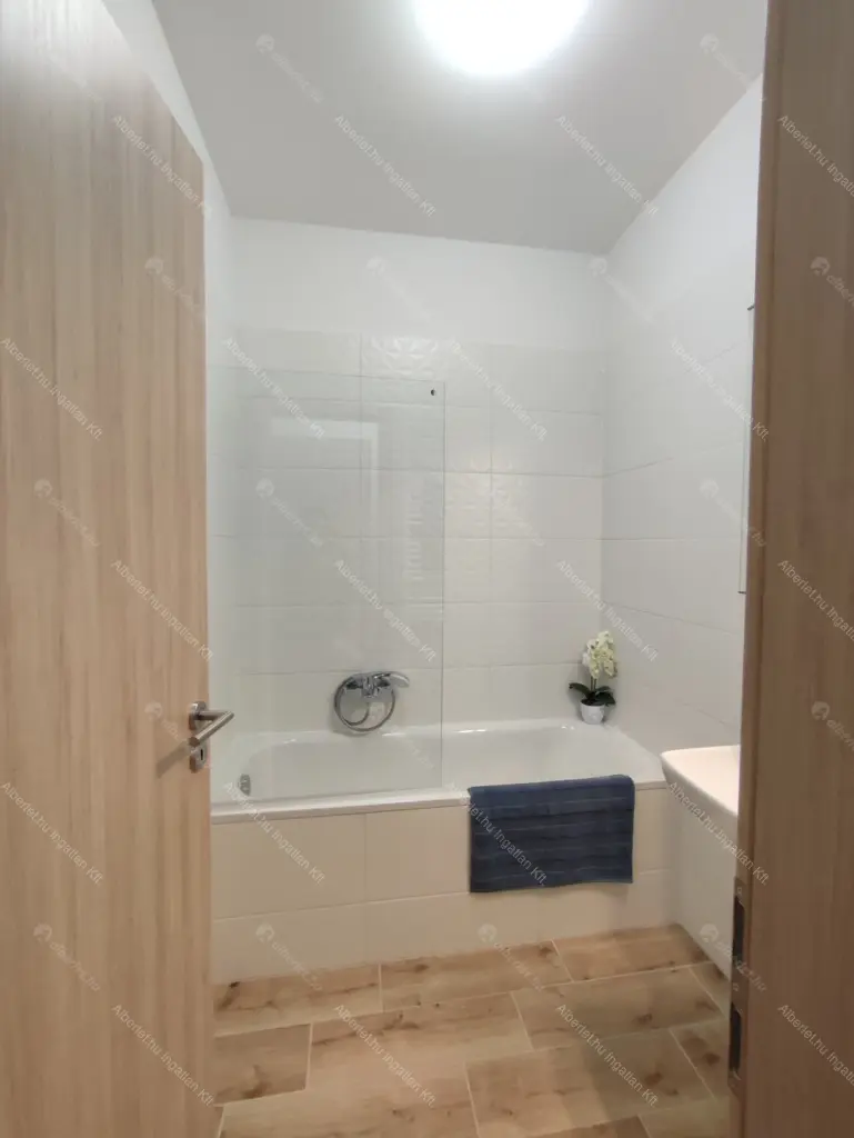 Kiadó albérlet 460000 Ft/hó áron: Budapest, III. kerület  Folyamőr utca. Mérete: 63 nm, 3 szobás | Alberlet.hu - 6635165