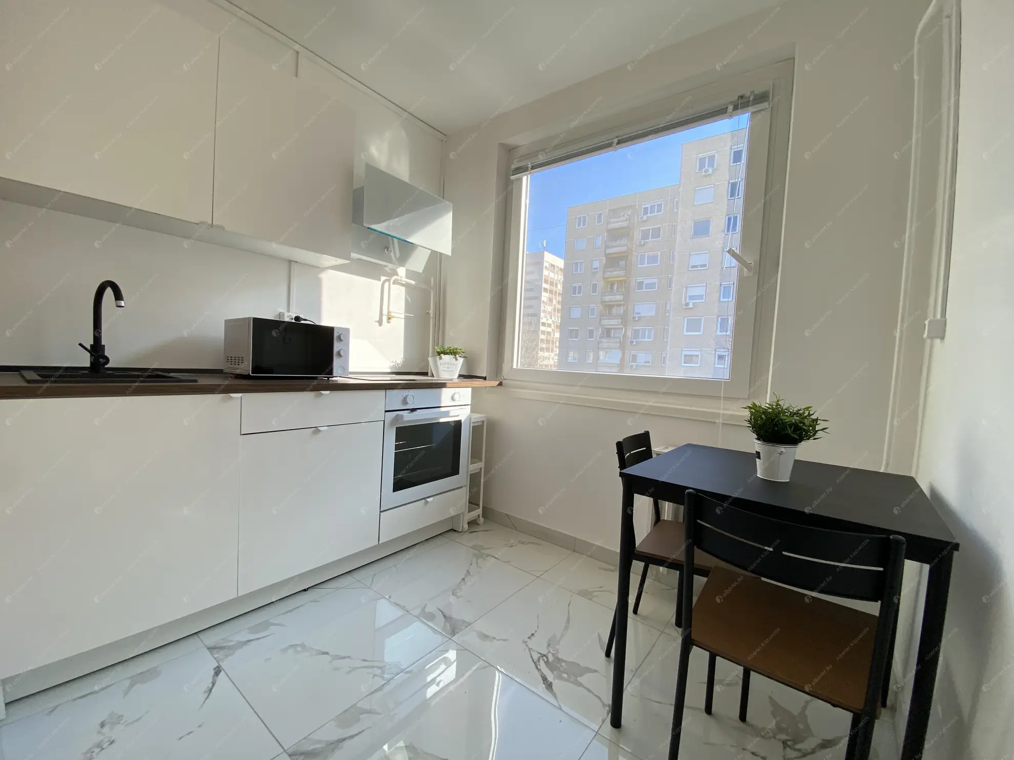 Kiadó albérlet 180000 Ft/hó áron: Budapest, III. kerület  Gulácsi L. utca. Mérete: 36 nm, 1 szobás | Alberlet.hu - 6601865