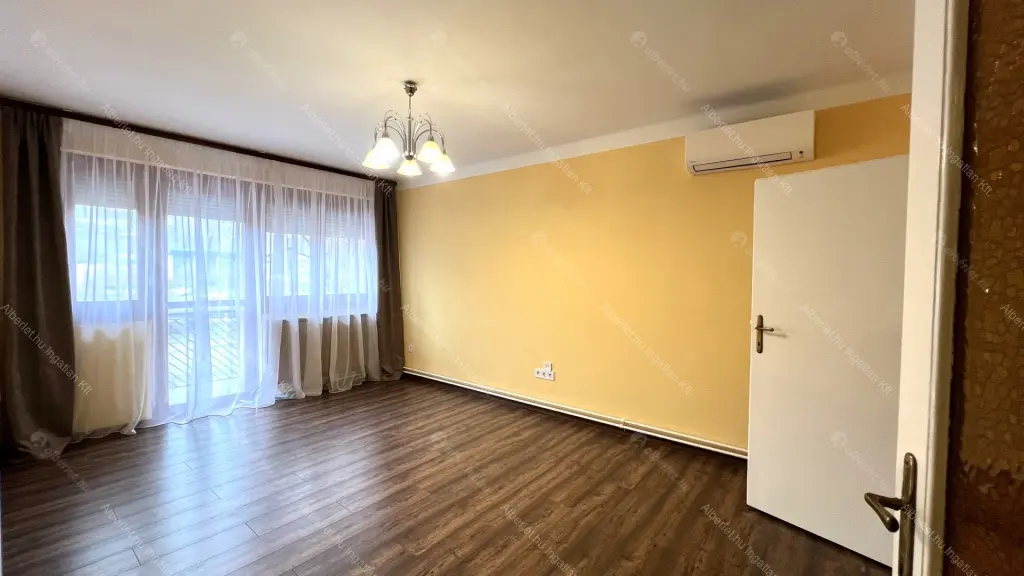 Kiadó albérlet 260000 Ft/hó áron: Budapest, III. kerület  Gyenes utca. Mérete: 56 nm, 2 szobás | Alberlet.hu - 6644028