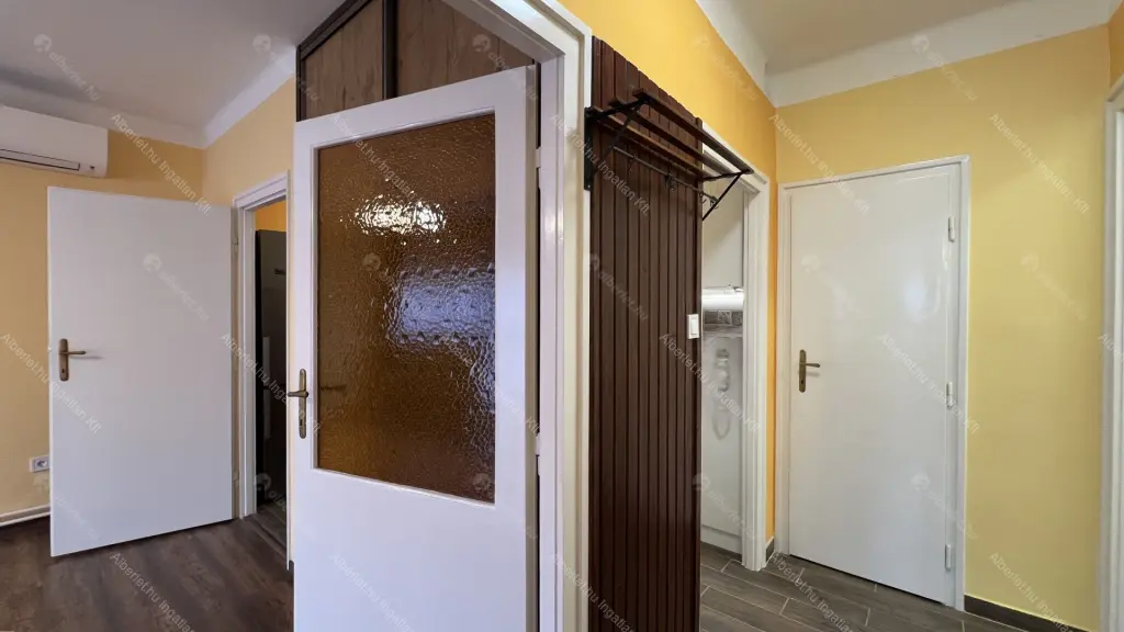 Kiadó albérlet 260000 Ft/hó áron: Budapest, III. kerület  Gyenes utca. Mérete: 56 nm, 2 szobás | Alberlet.hu - 6644033