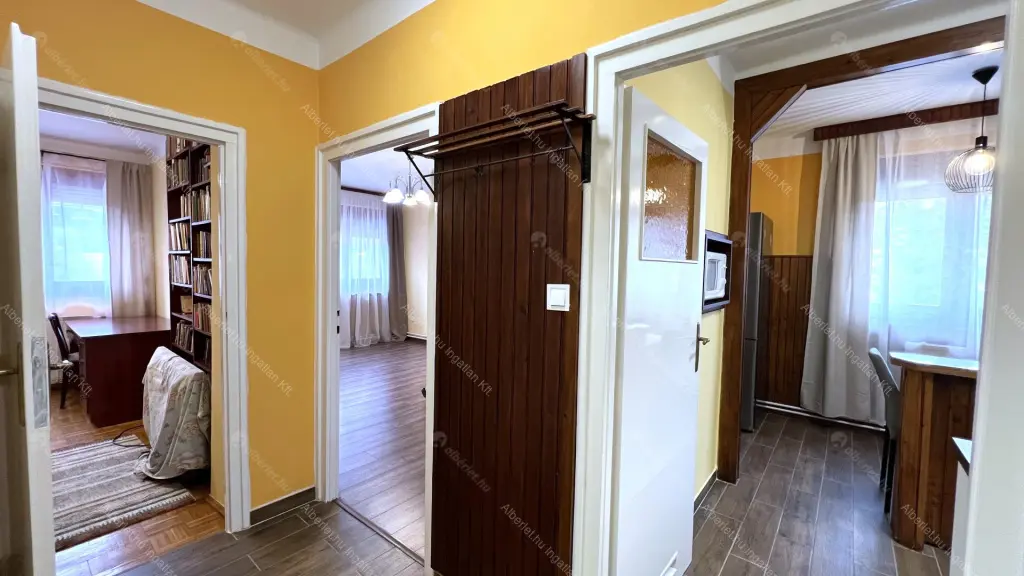 Kiadó albérlet 260000 Ft/hó áron: Budapest, III. kerület  Gyenes utca. Mérete: 56 nm, 2 szobás | Alberlet.hu - 6644034