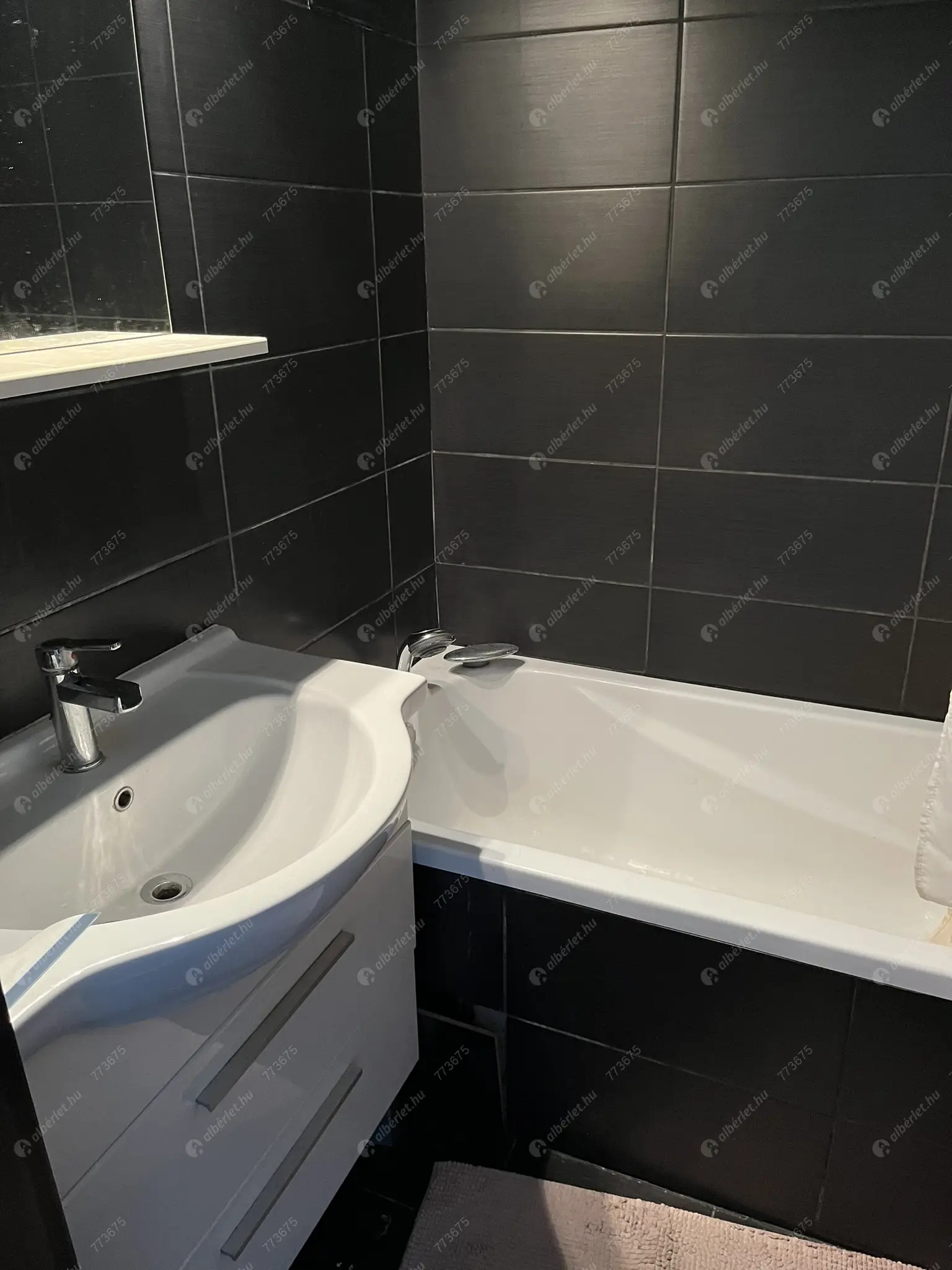 Kiadó albérlet 300000 Ft/hó áron: Budapest, III. kerület   Harrer Pál utca . Mérete: 50 nm, 2 szobás | Alberlet.hu - 6634772