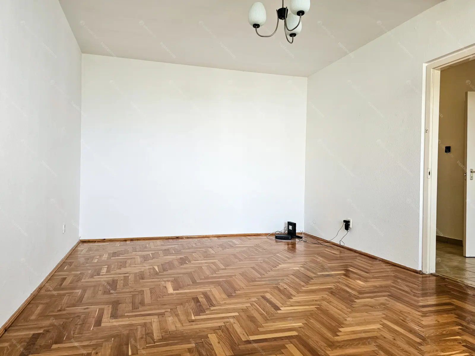 Kiadó albérlet 220000 Ft/hó áron: Budapest, III. kerület  Hatvany Lajos utca. Mérete: 50 nm, 1 szobás | Alberlet.hu - 6218912