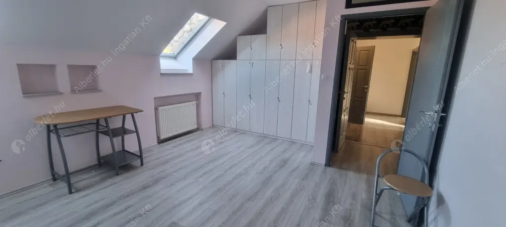 Kiadó albérlet 490000 Ft/hó áron: Budapest, III. kerület  Hegesztő utca. Mérete: 185 nm, 4 szobás | Alberlet.hu - 6615747
