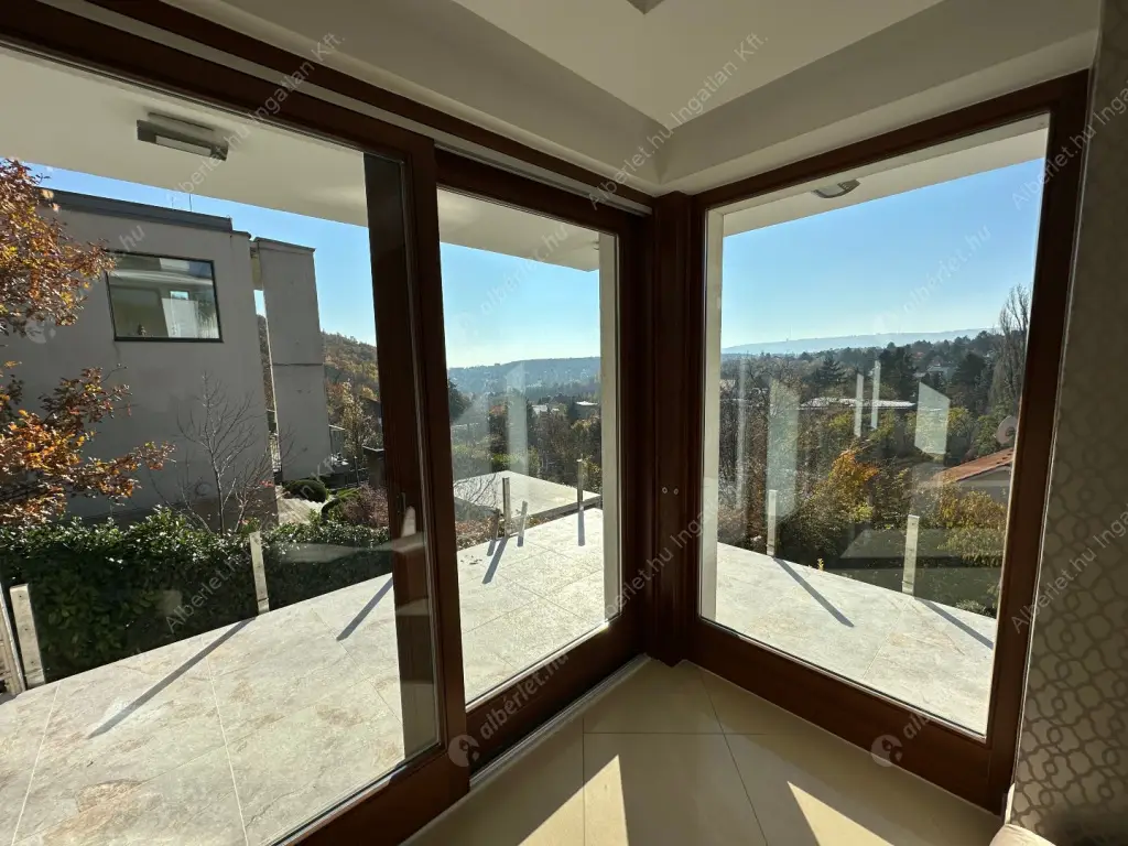 Kiadó albérlet 500000 Ft/hó áron: Budapest, III. kerület  Hegyoldal utca. Mérete: 120 nm, 4 szobás | Alberlet.hu - 6576180