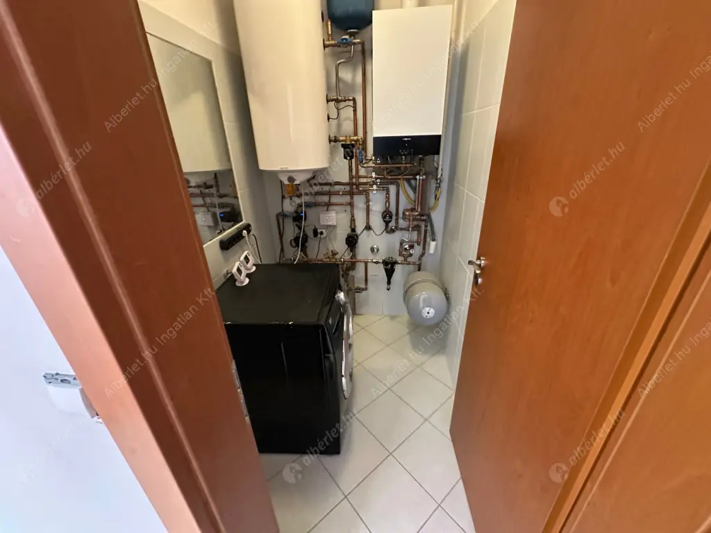 Kiadó albérlet 500000 Ft/hó áron: Budapest, III. kerület  Hegyoldal utca. Mérete: 120 nm, 4 szobás | Alberlet.hu - 6576187