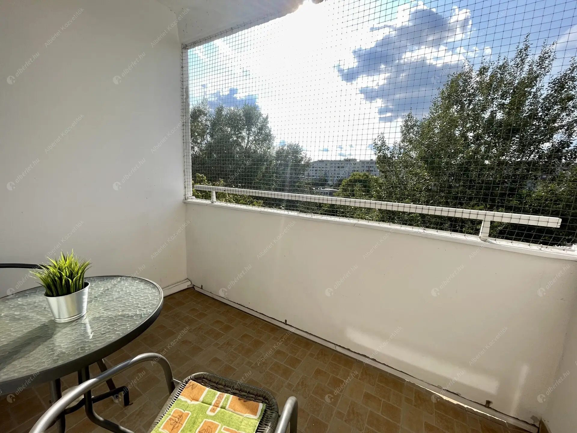 Kiadó albérlet 200000 Ft/hó áron: Budapest, III. kerület  Himző utca. Mérete: 49 nm, 2 szobás | Alberlet.hu - 6593613